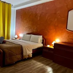 https://leone-doro.hotelinveneto.com